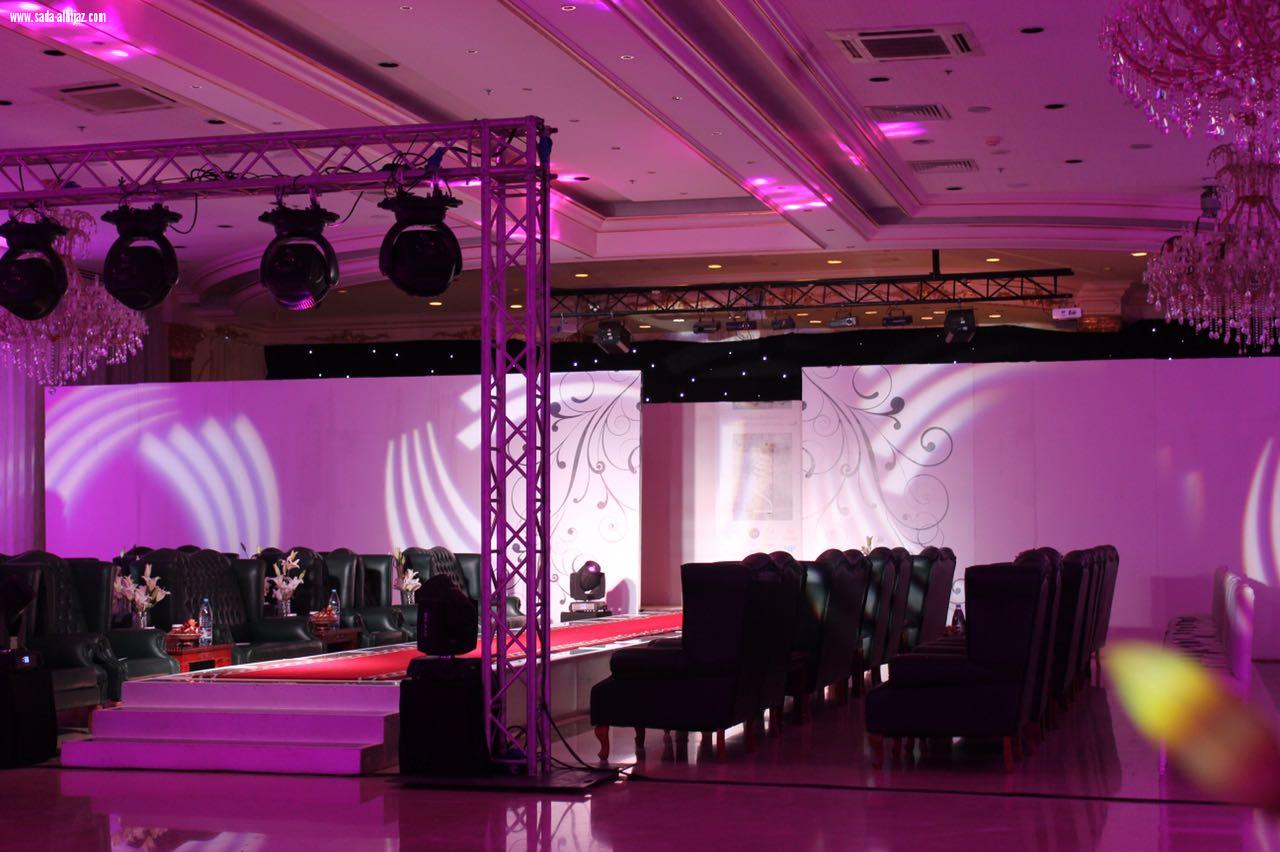 المصممة نادية الحافظي صاحبة أول عرض ازياء نسائي بالمدينه المنوره .. 